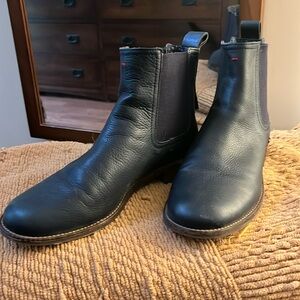 ED Chelsea Boots